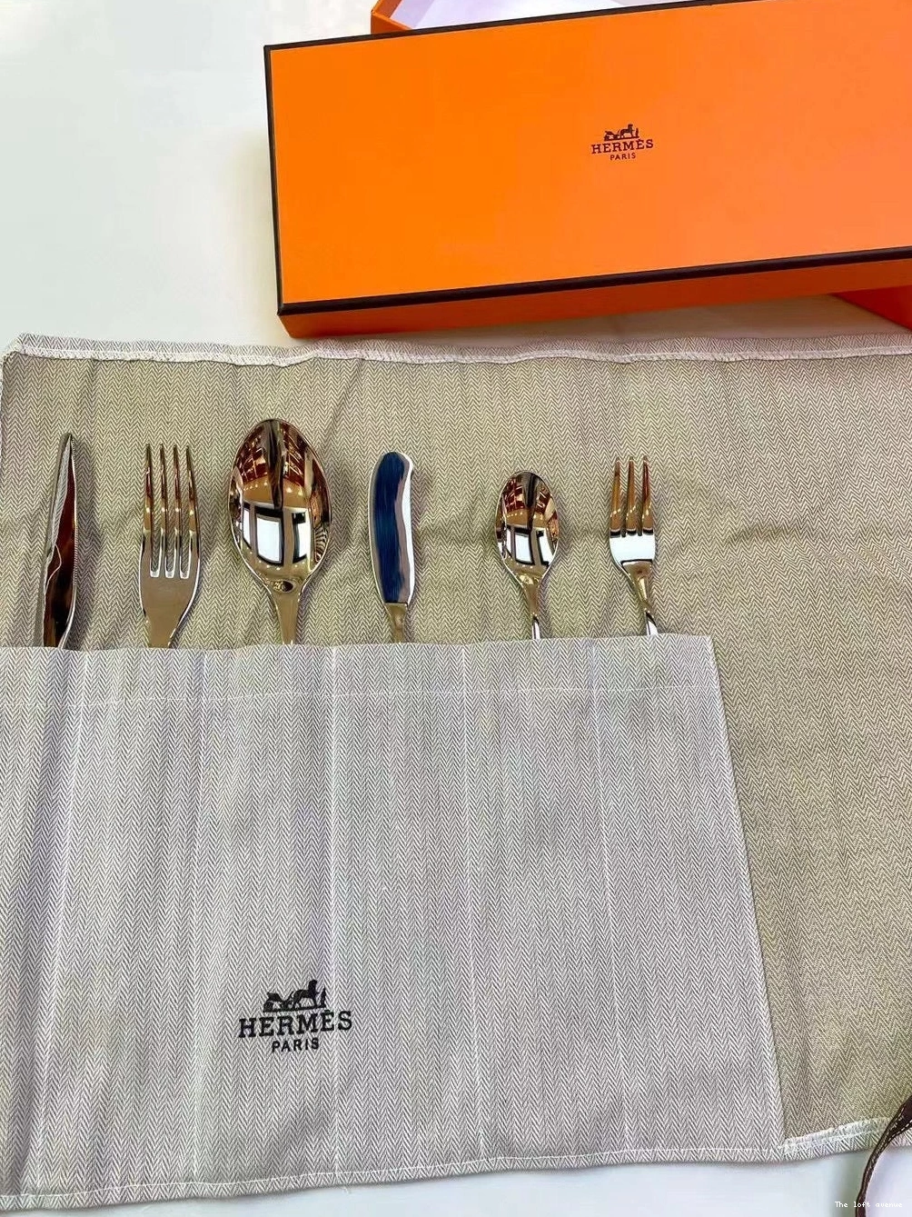 CUSTOM SET HERMES 2.0 CUTLERY 0811